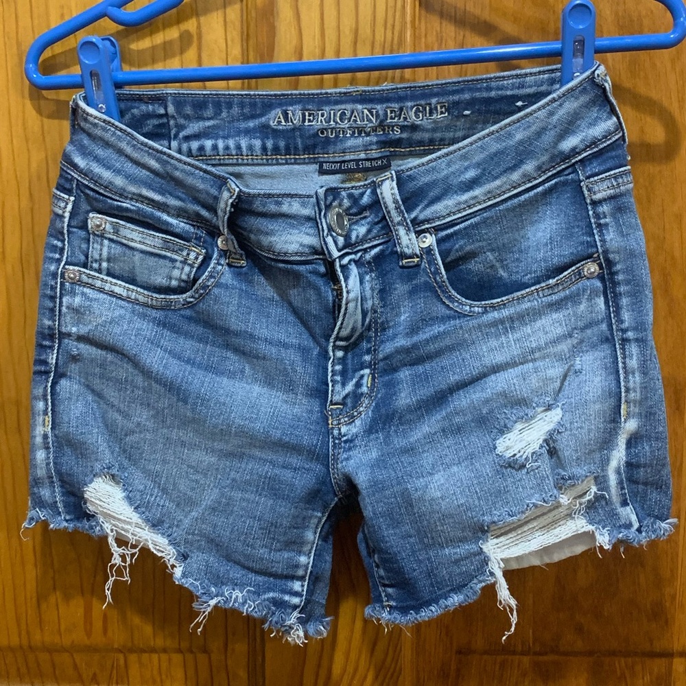 COPY - American Eagle midi jean shorts